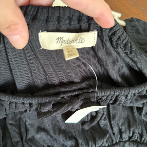 Madewell long-sleeve‎ black on off shoulder top - Picture 5 of 5